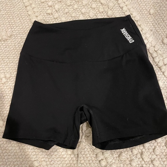 Gymshark shorts - Picture 1 of 2
